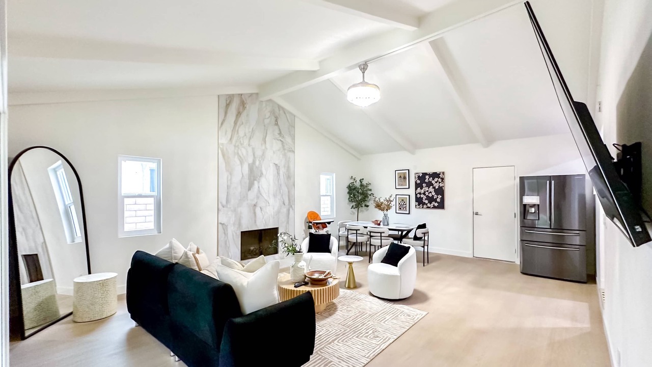 Photo of Livingroom in Rowland Heights
