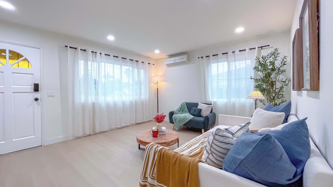 Photo of Bedroom in Rowland Heights