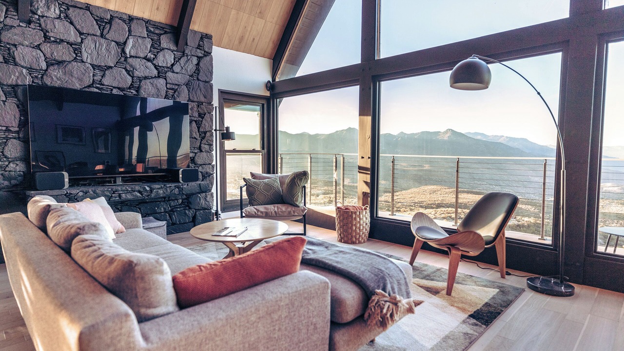 Photo of Livingroom in Mountain Center