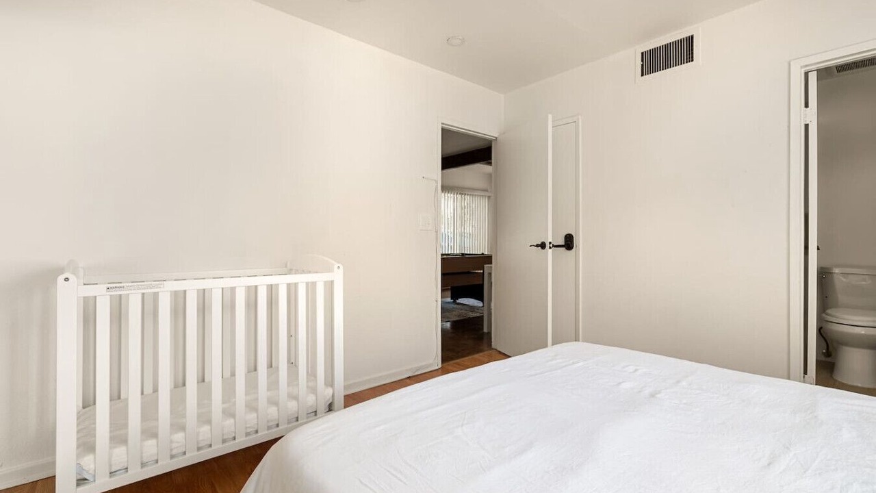 Photo of Bedroom in Glendale