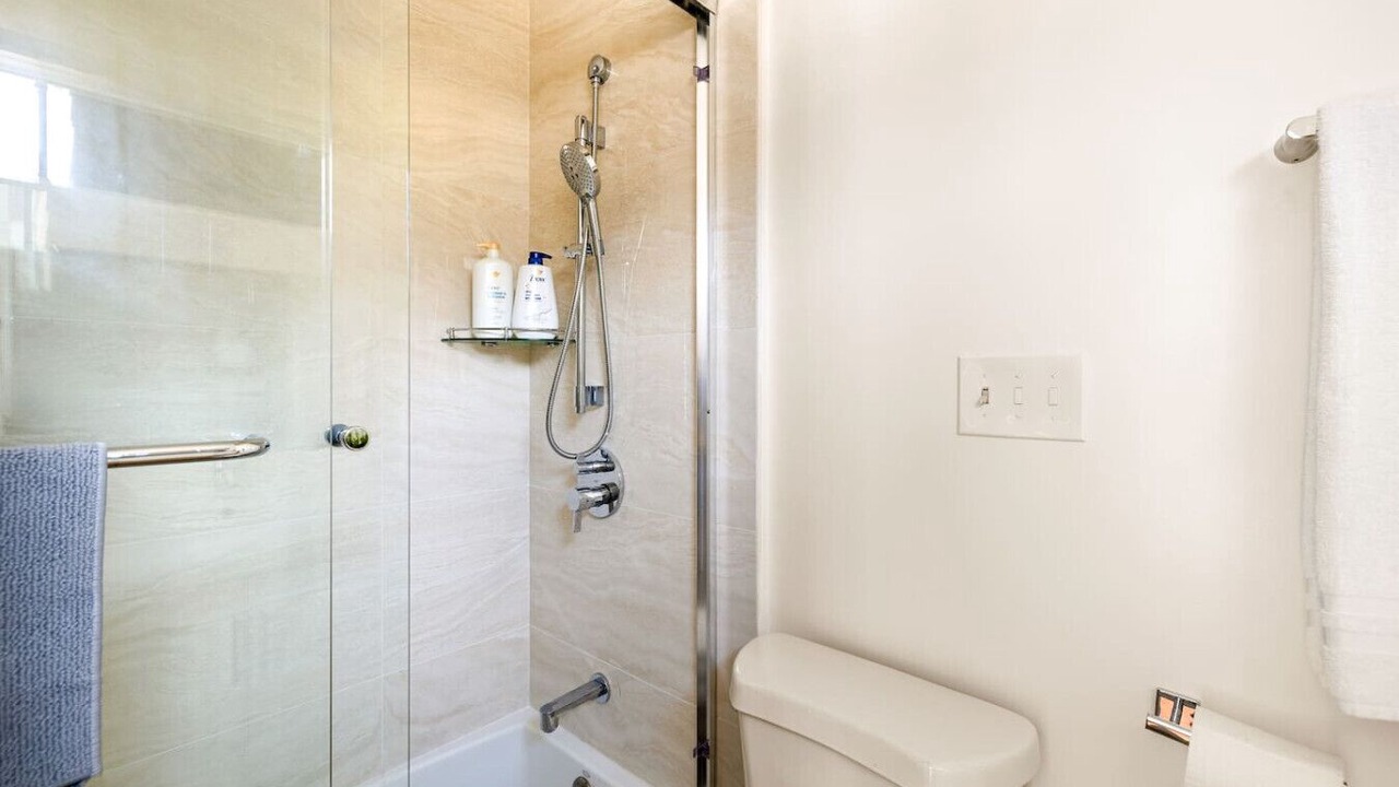 Photo of Bathroom in Glendale