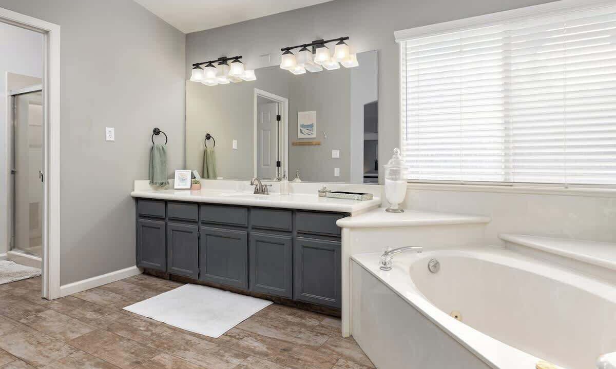 Photo of Bathroom in Visalia