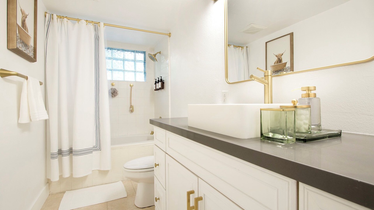 Photo of Bathroom in Indian Wells