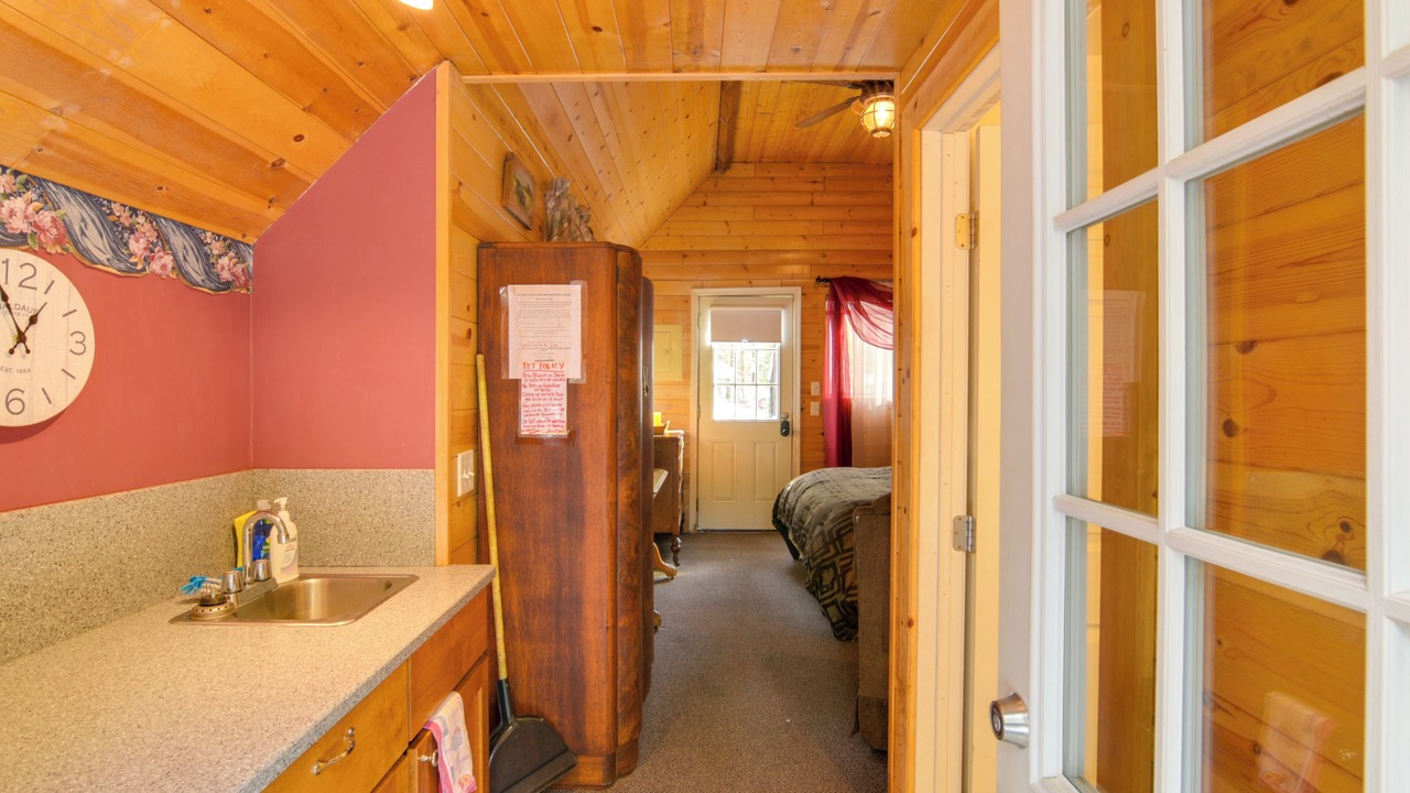 Photo of Bedroom in Butte Meadows