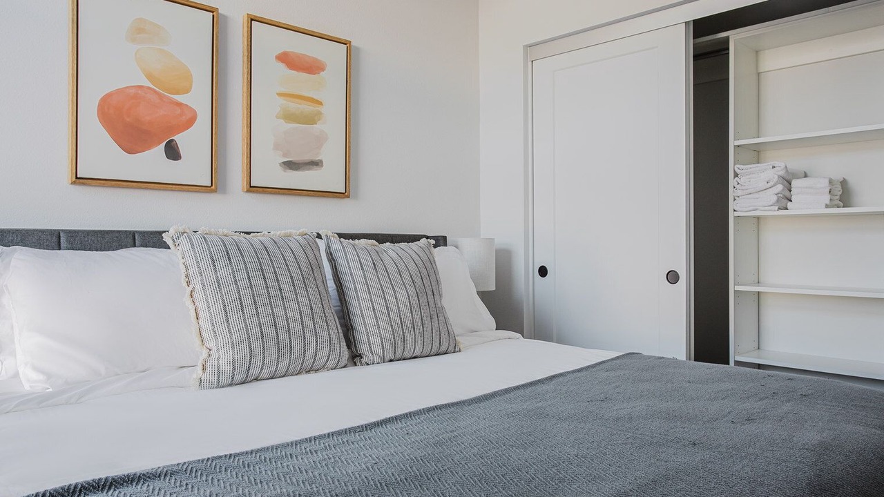 Photo of Bedroom in Sawtelle