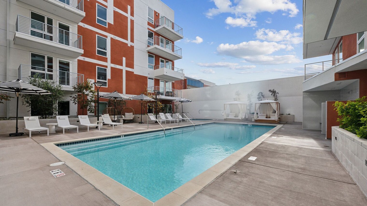 Photo of Outdoor in Sawtelle