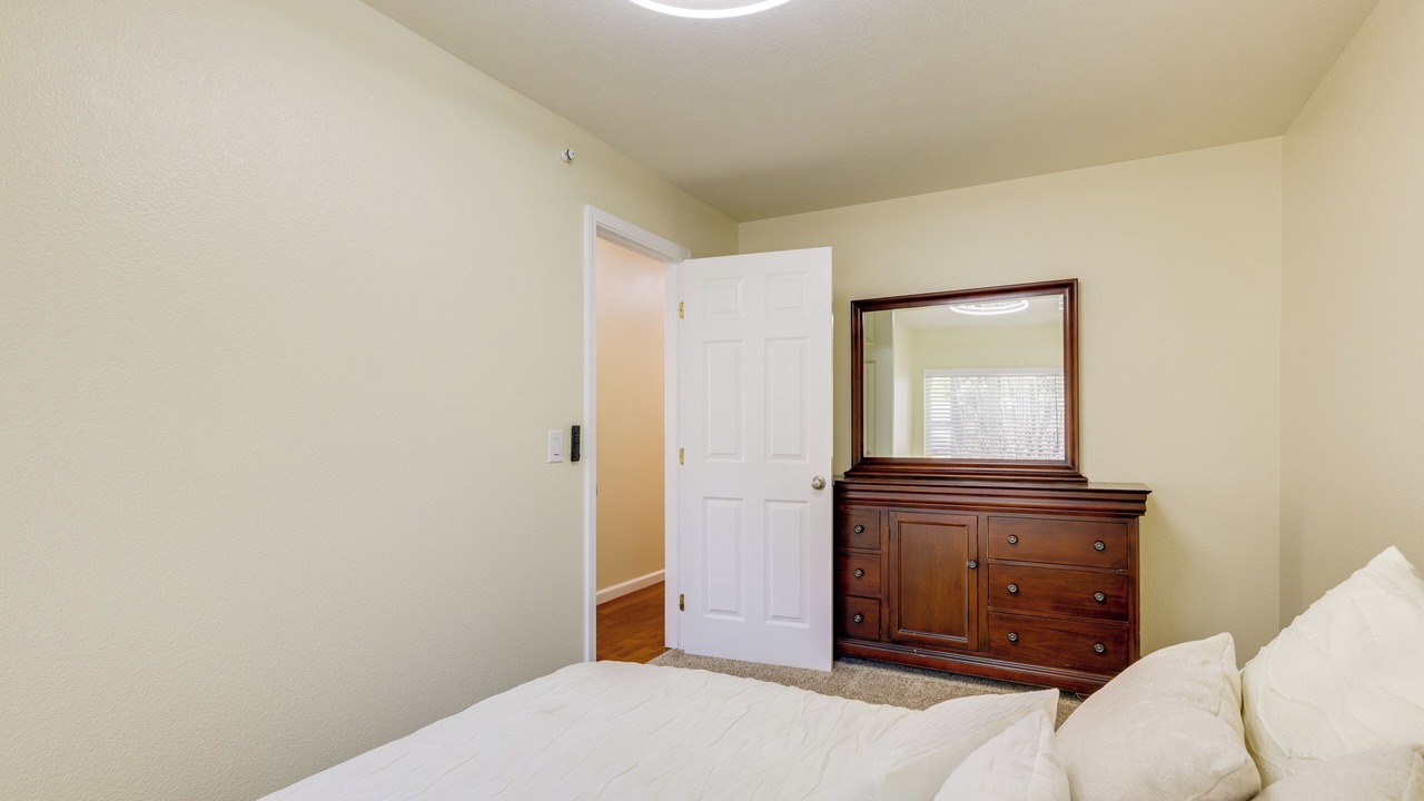 Photo of Bedroom in Hathaway Pines
