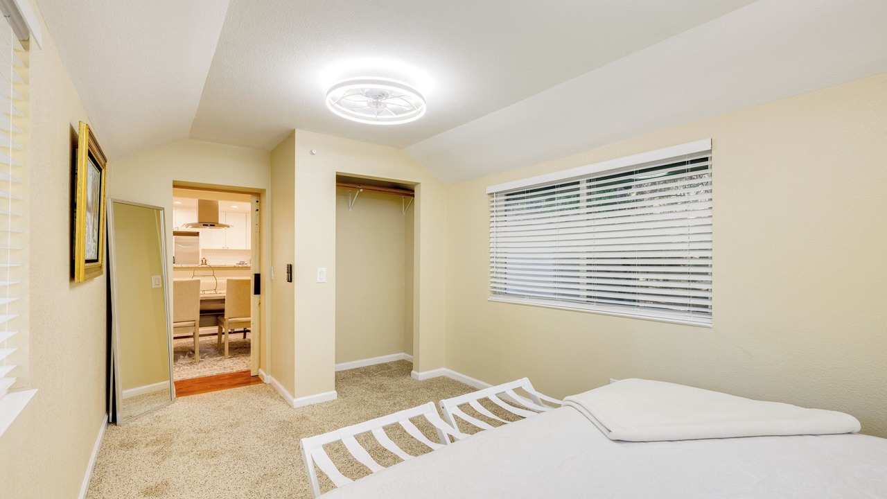 Photo of Bedroom in Hathaway Pines