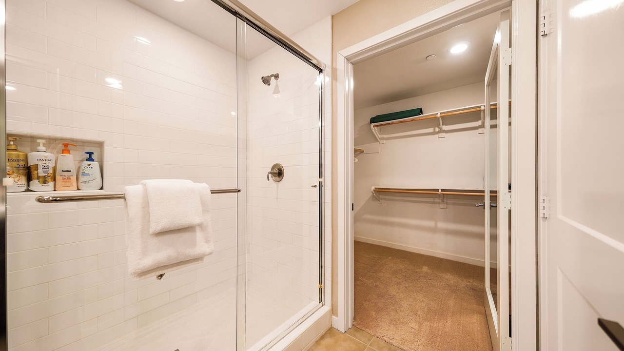 Photo of Bathroom in Airport Area