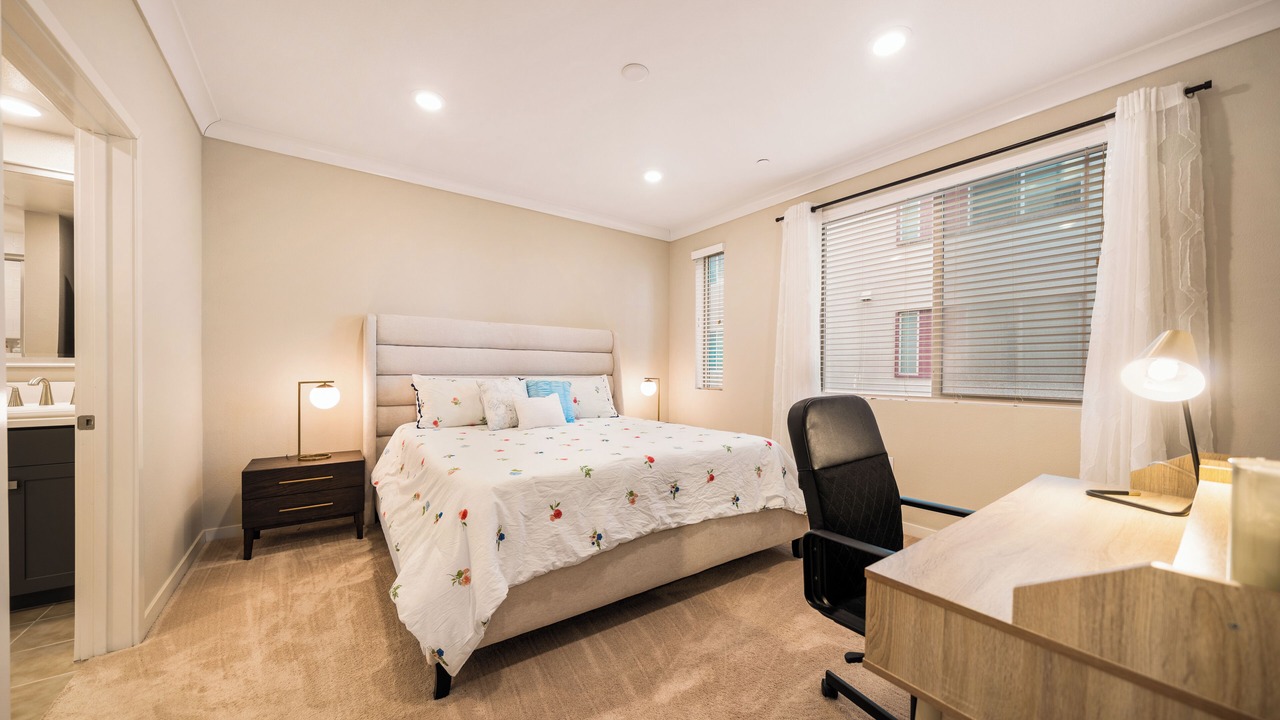 Photo of Bedroom in Airport Area