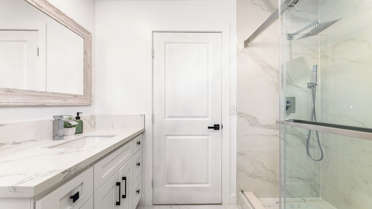 Photo of Bathroom in View Park-Windsor Hills