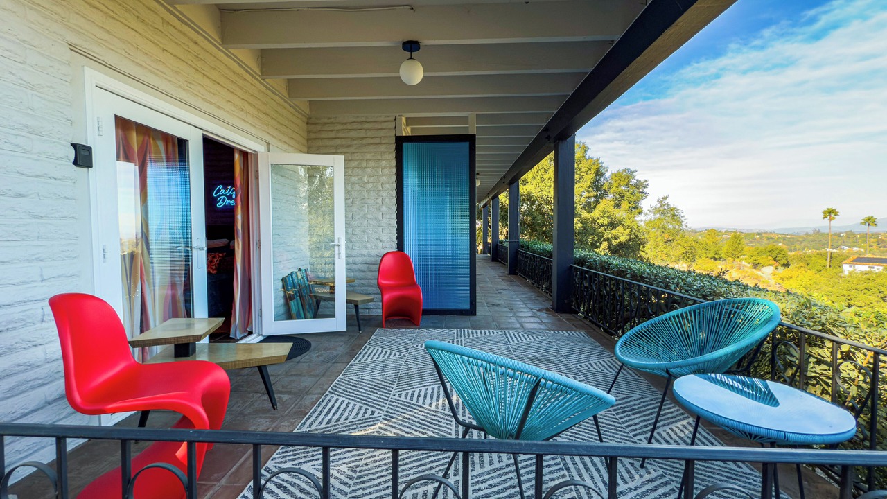 Photo of Patio Balcony in North Ridge