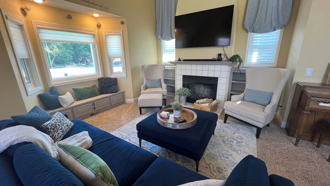 Photo of Livingroom in Santa Rosa