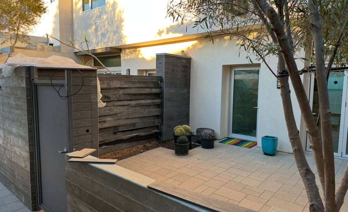 Photo of Patio Balcony in Sunset Park