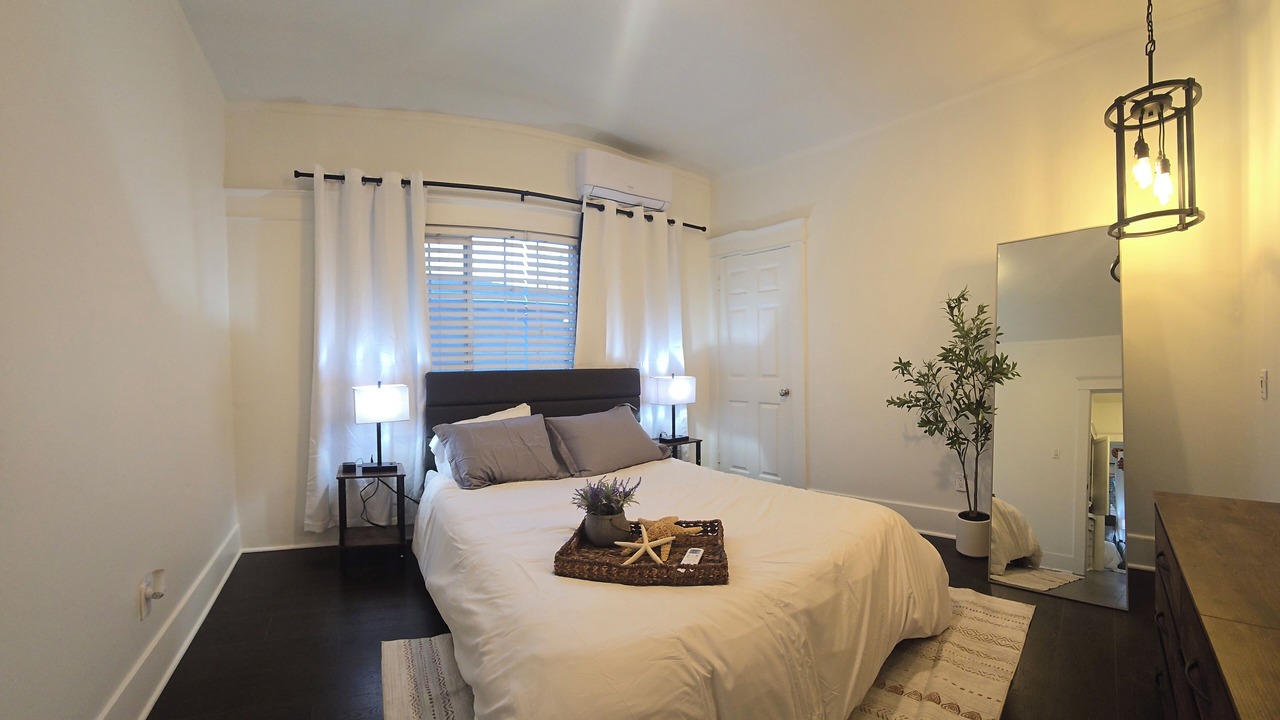 Photo of Bedroom in South Wrigley