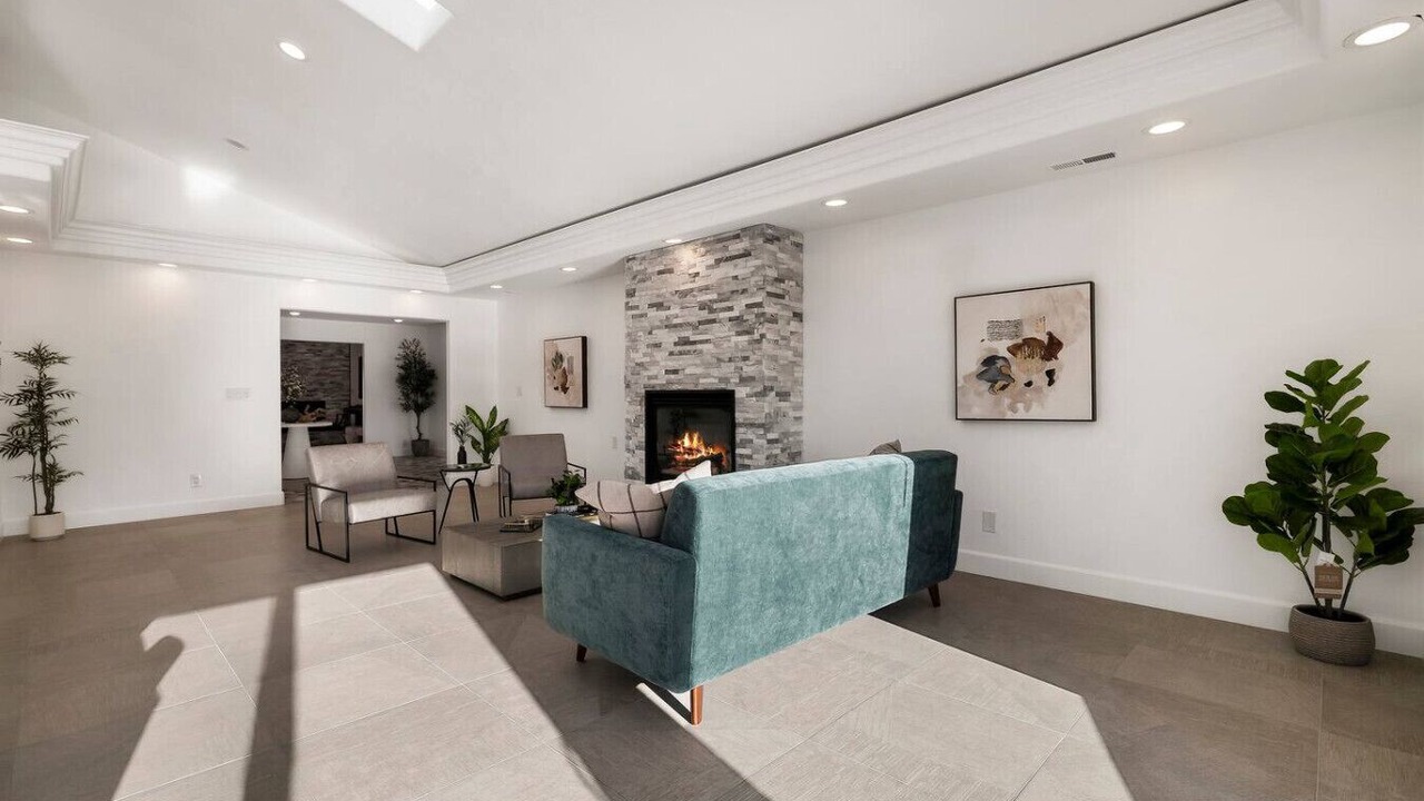 Photo of Livingroom in Granite Bay