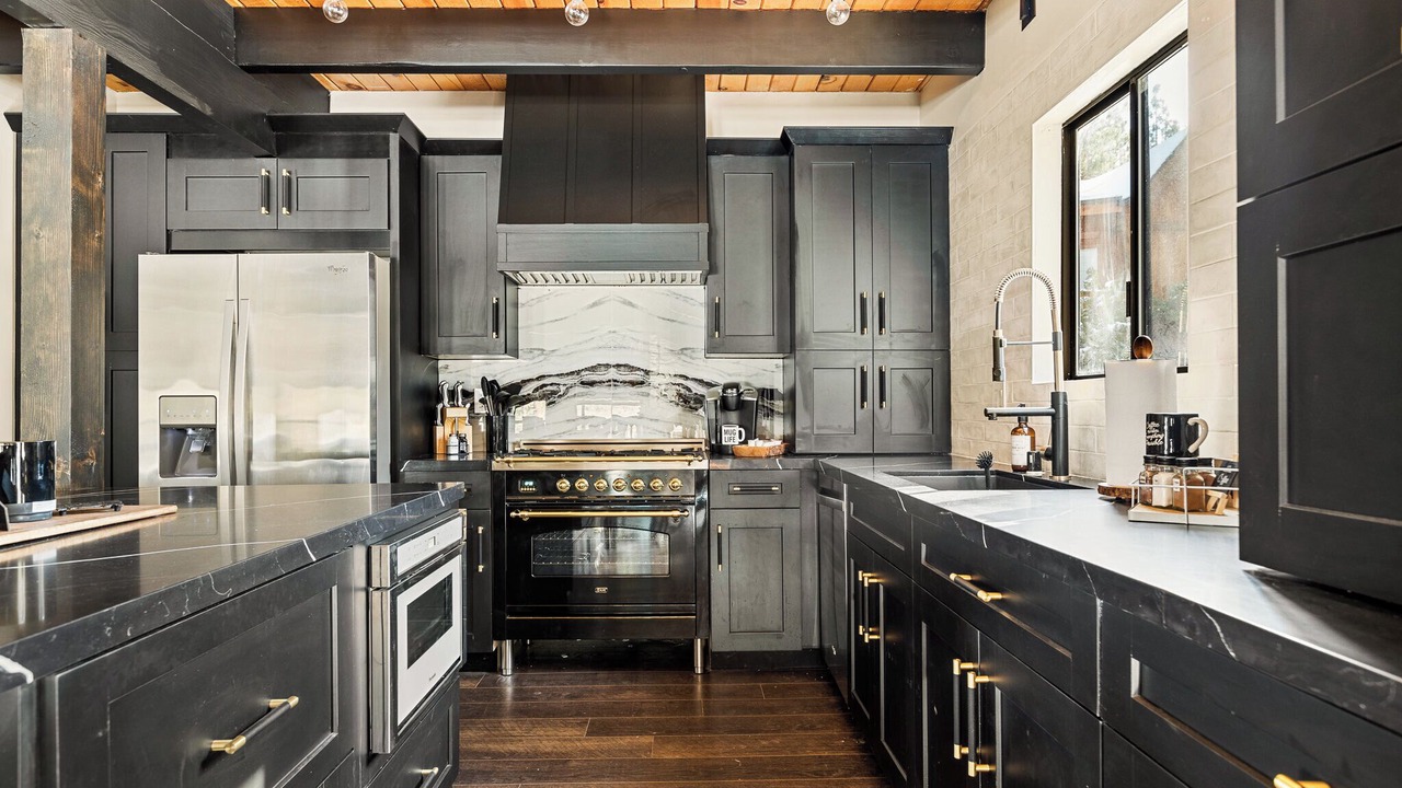 Photo of Kitchen in Summit Estates