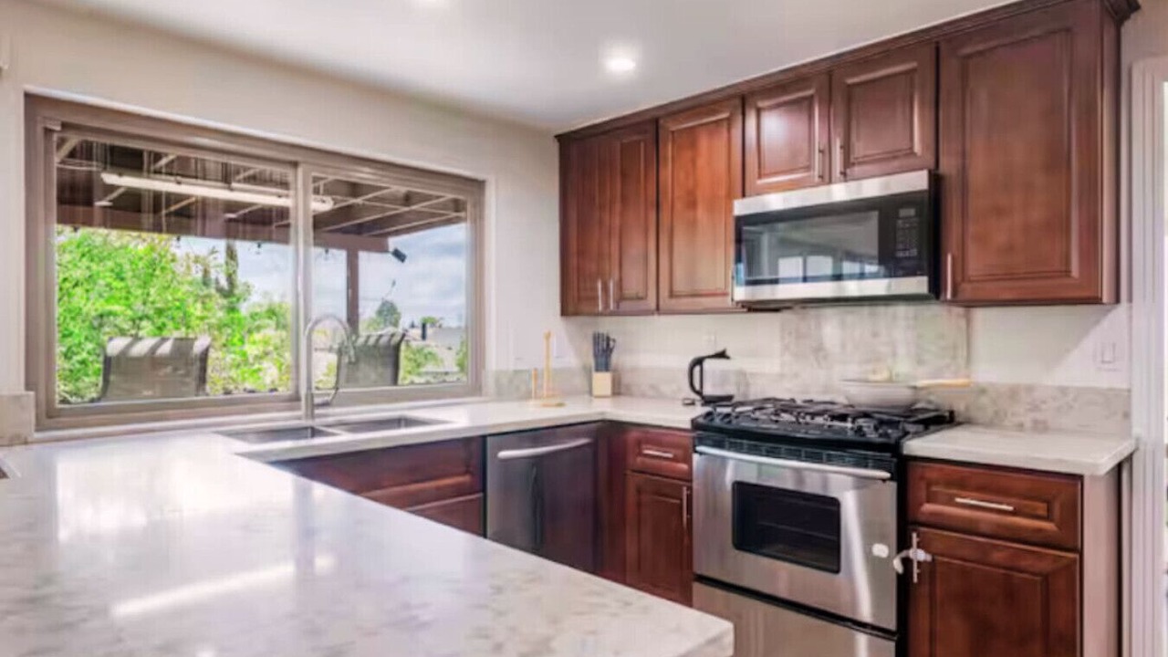 Photo of Kitchen in Sunland-Tujunga