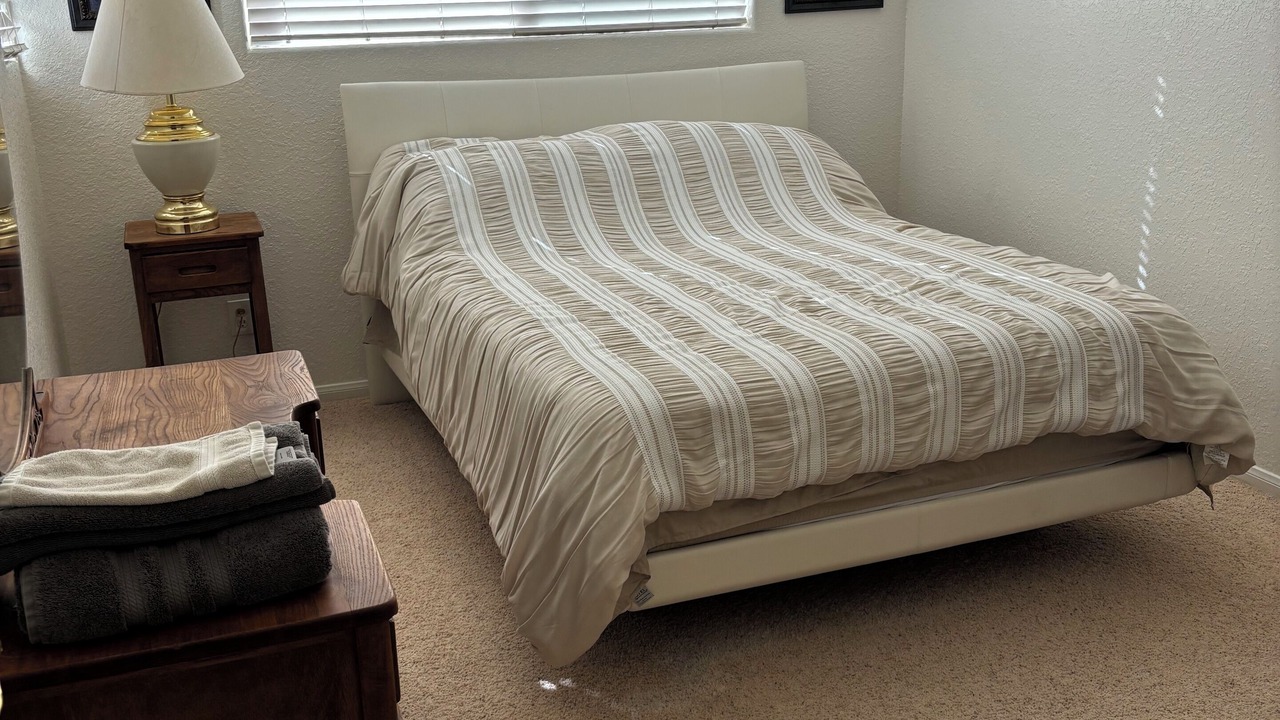 Photo of Bedroom in Desert Hot Springs