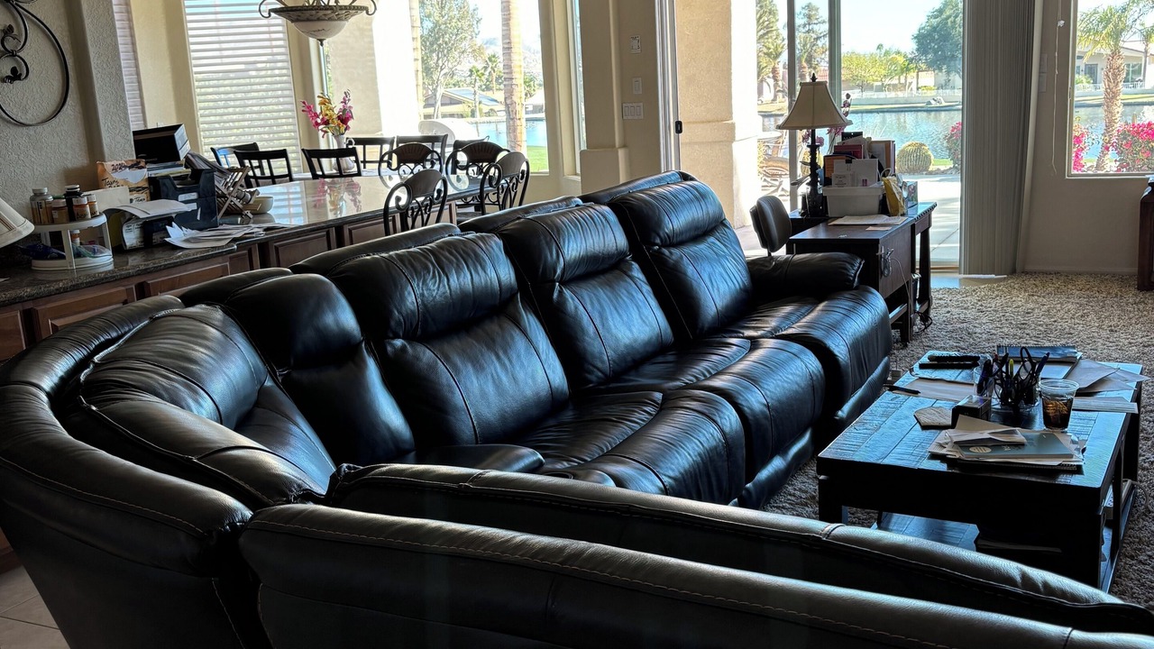 Photo of Livingroom in Desert Hot Springs