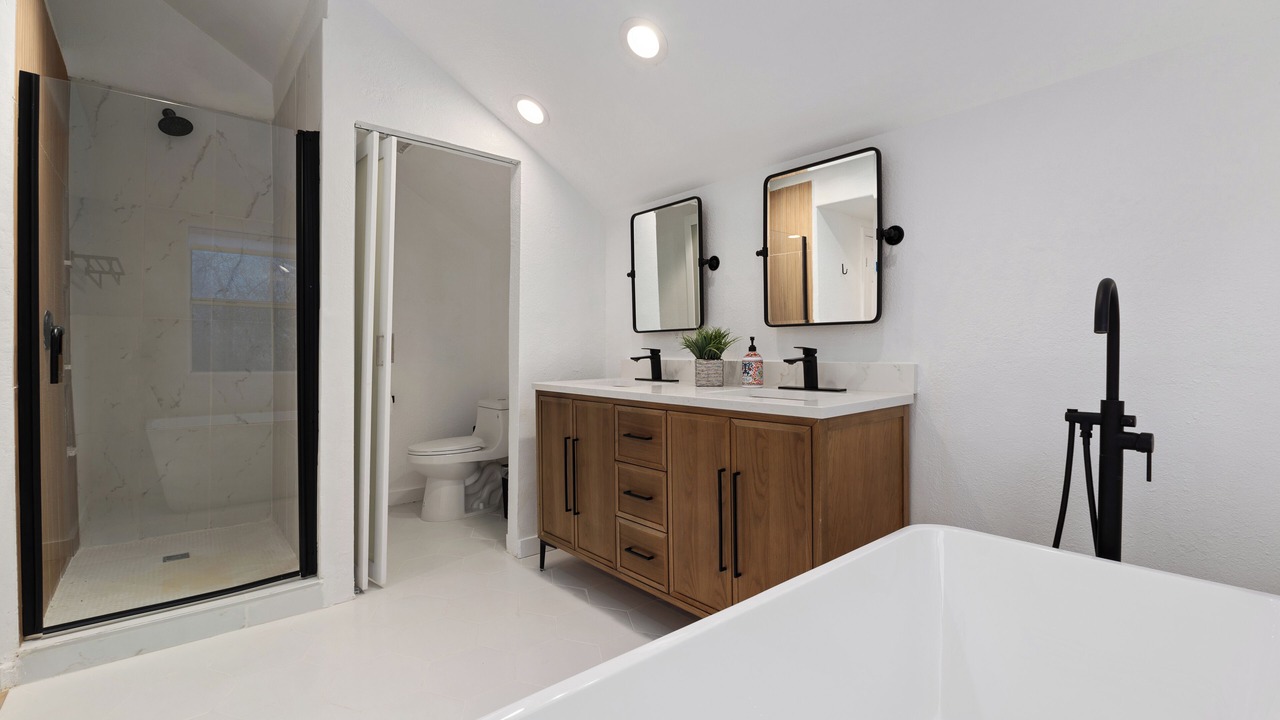Photo of Bathroom in Julian