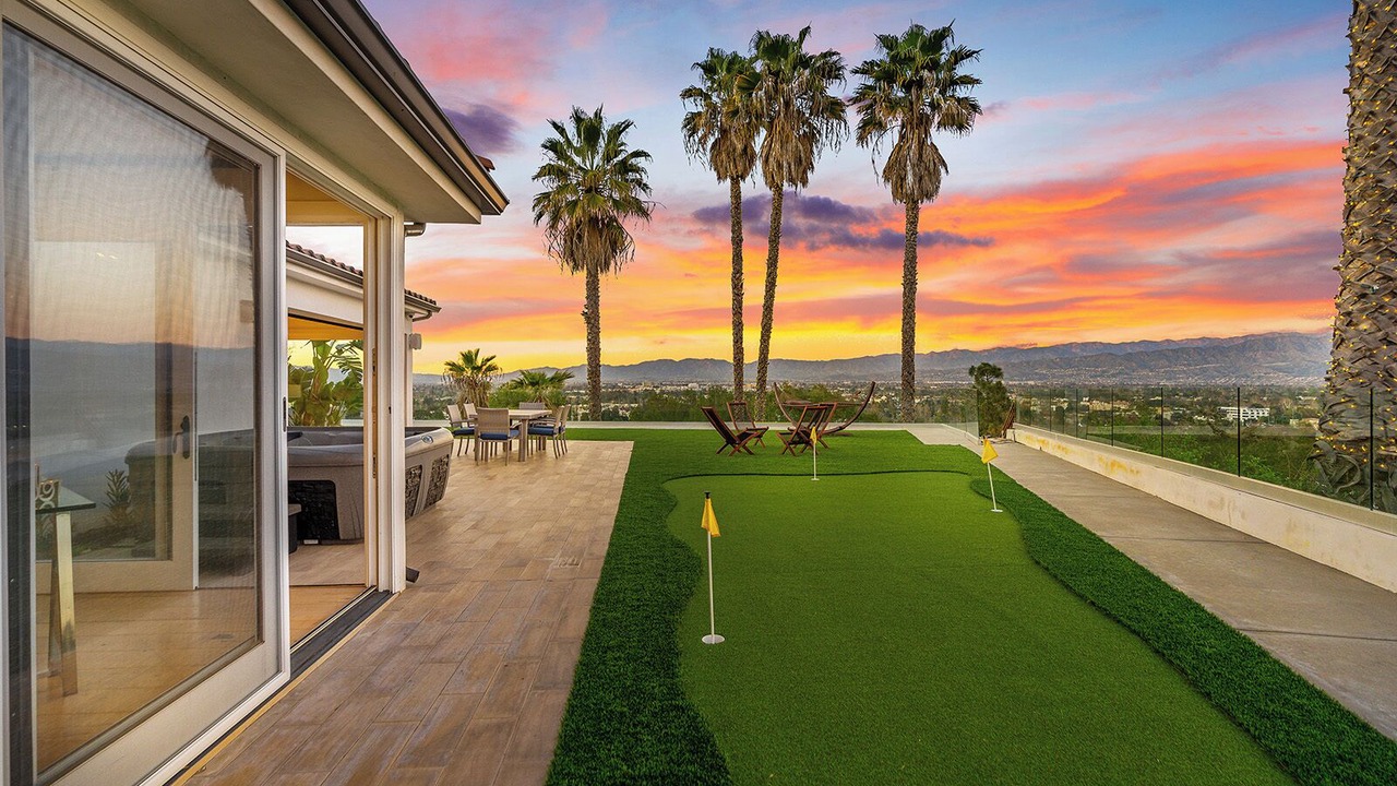 Photo of Patio Balcony in Studio City
