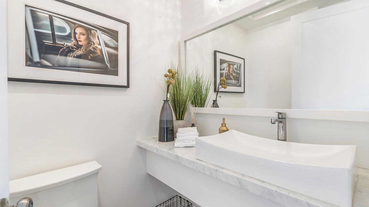 Photo of Bathroom in Studio City