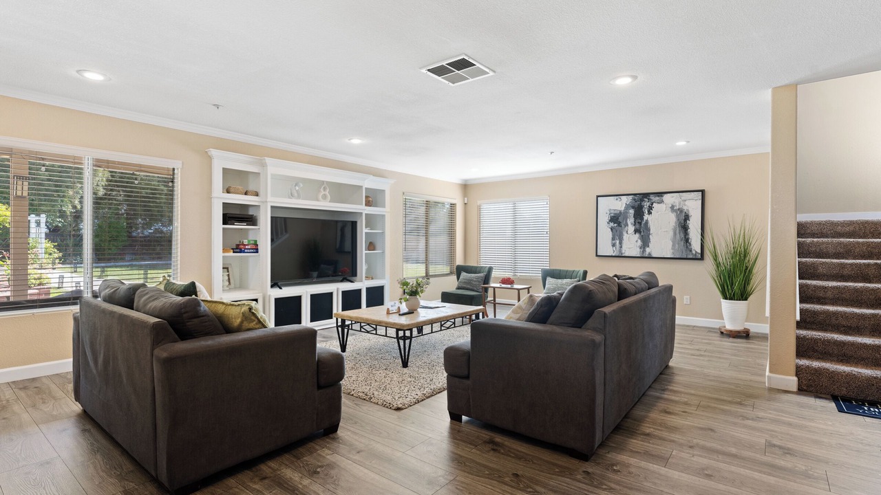 Photo of Livingroom in Loma Linda