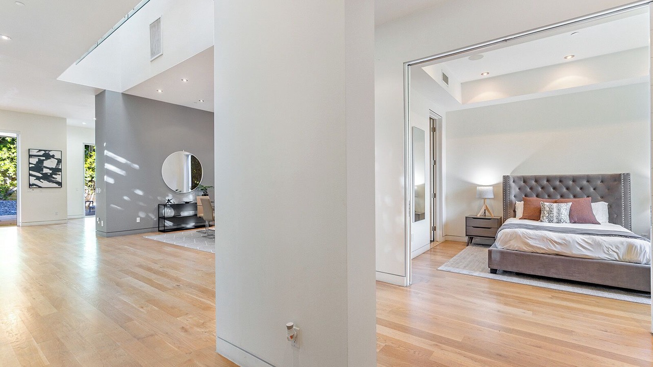 Photo of Bedroom in La Brea
