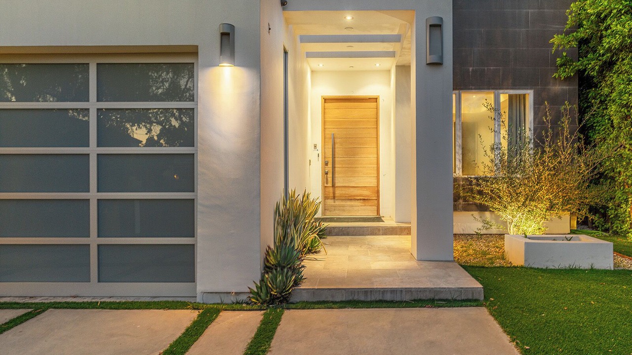 Photo of Outdoor in La Brea