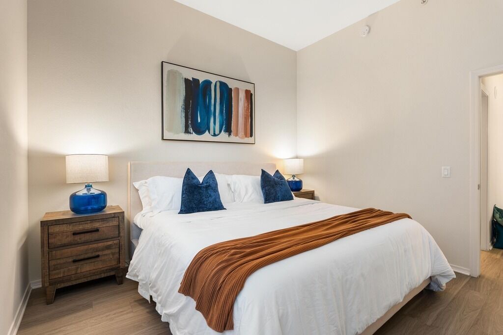Photo of Bedroom in Downtown