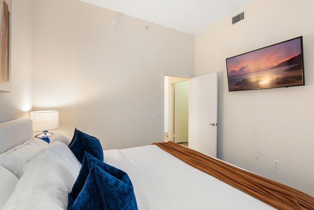 Photo of Bedroom in Downtown