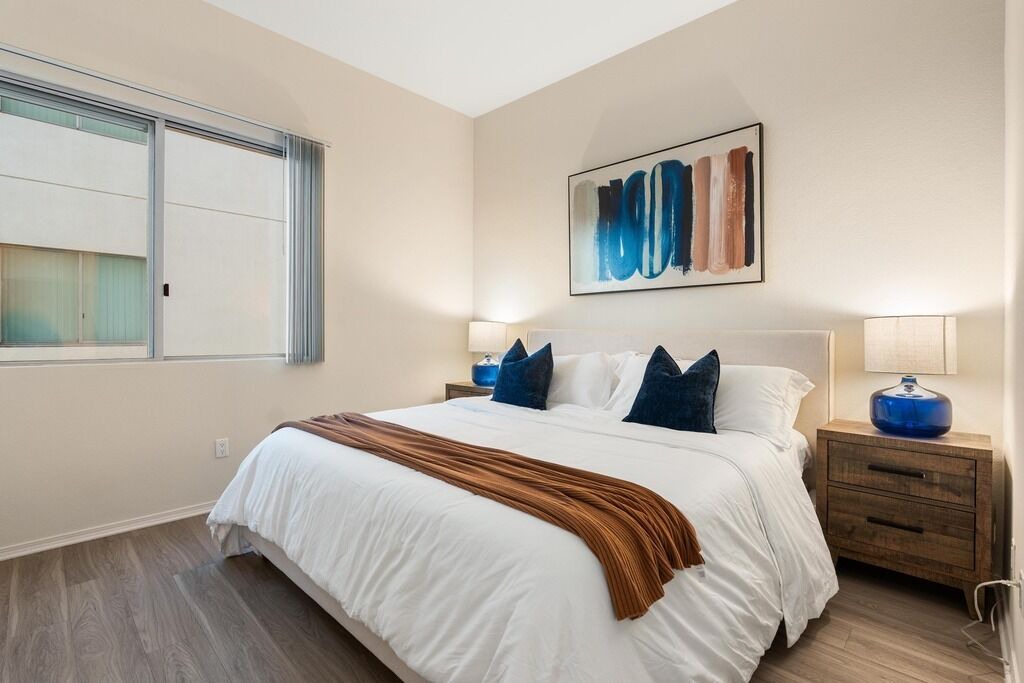 Photo of Bedroom in Downtown