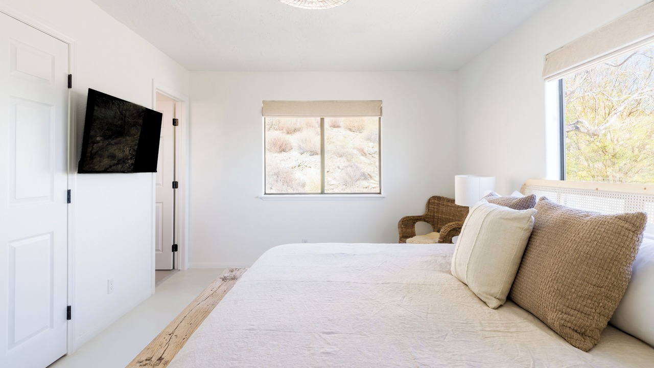 Photo of Bedroom in Morongo Valley
