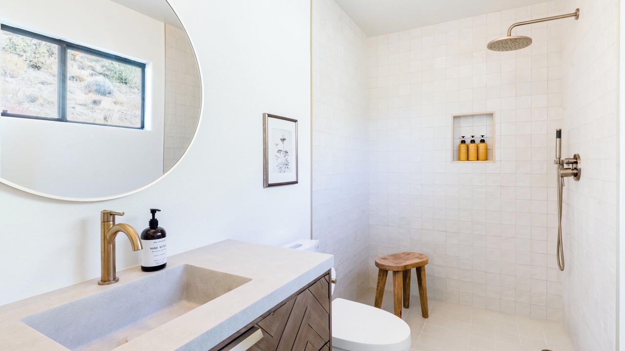 Photo of Bathroom in Morongo Valley