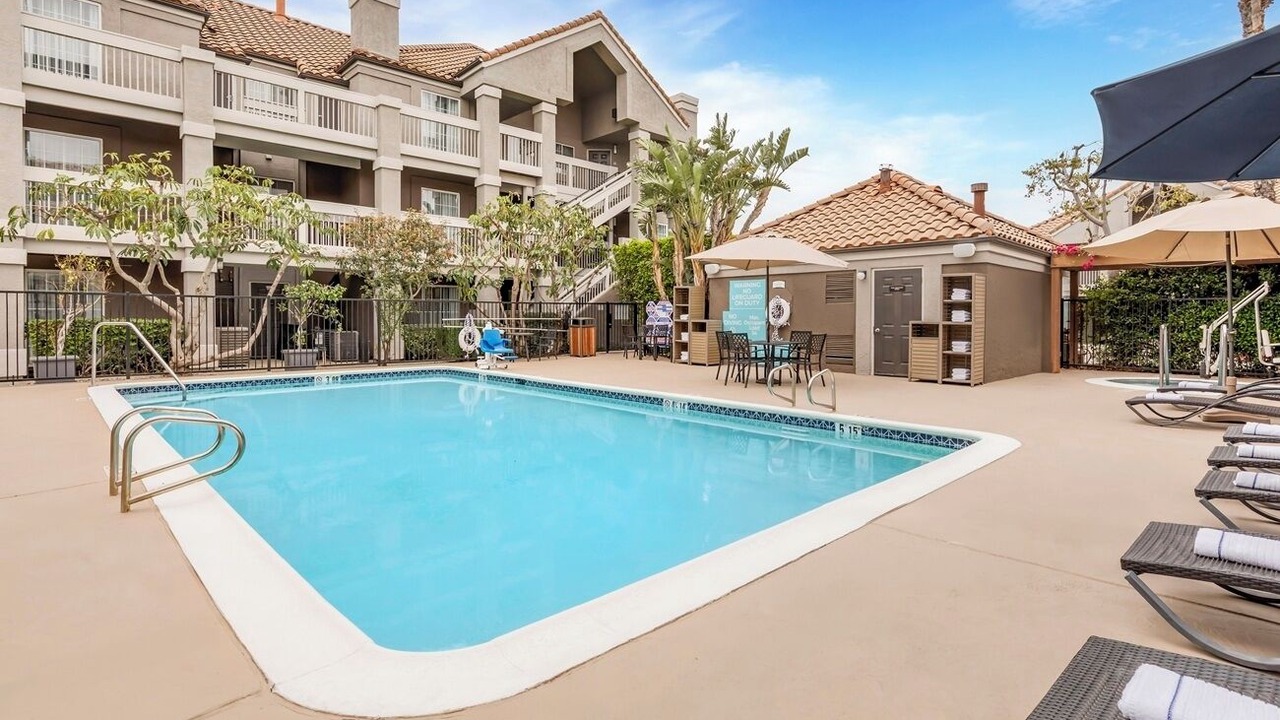 Photo of Outdoor in Chatsworth