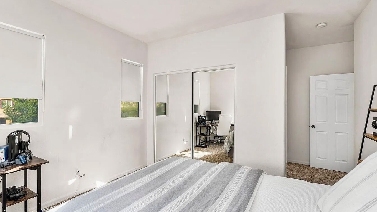 Photo of Bedroom in Palmdale