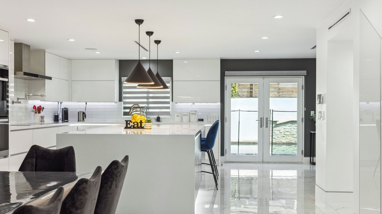 Photo of Kitchen in Valley Village