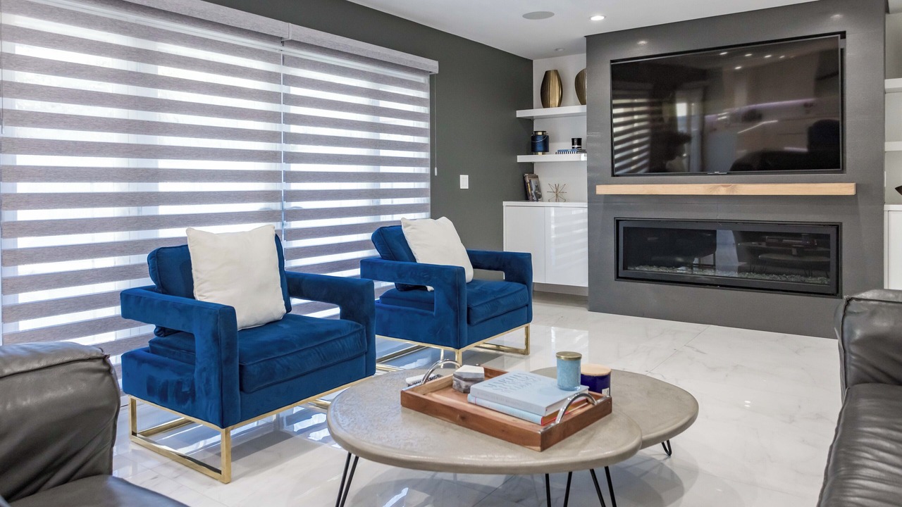 Photo of Livingroom in Valley Village