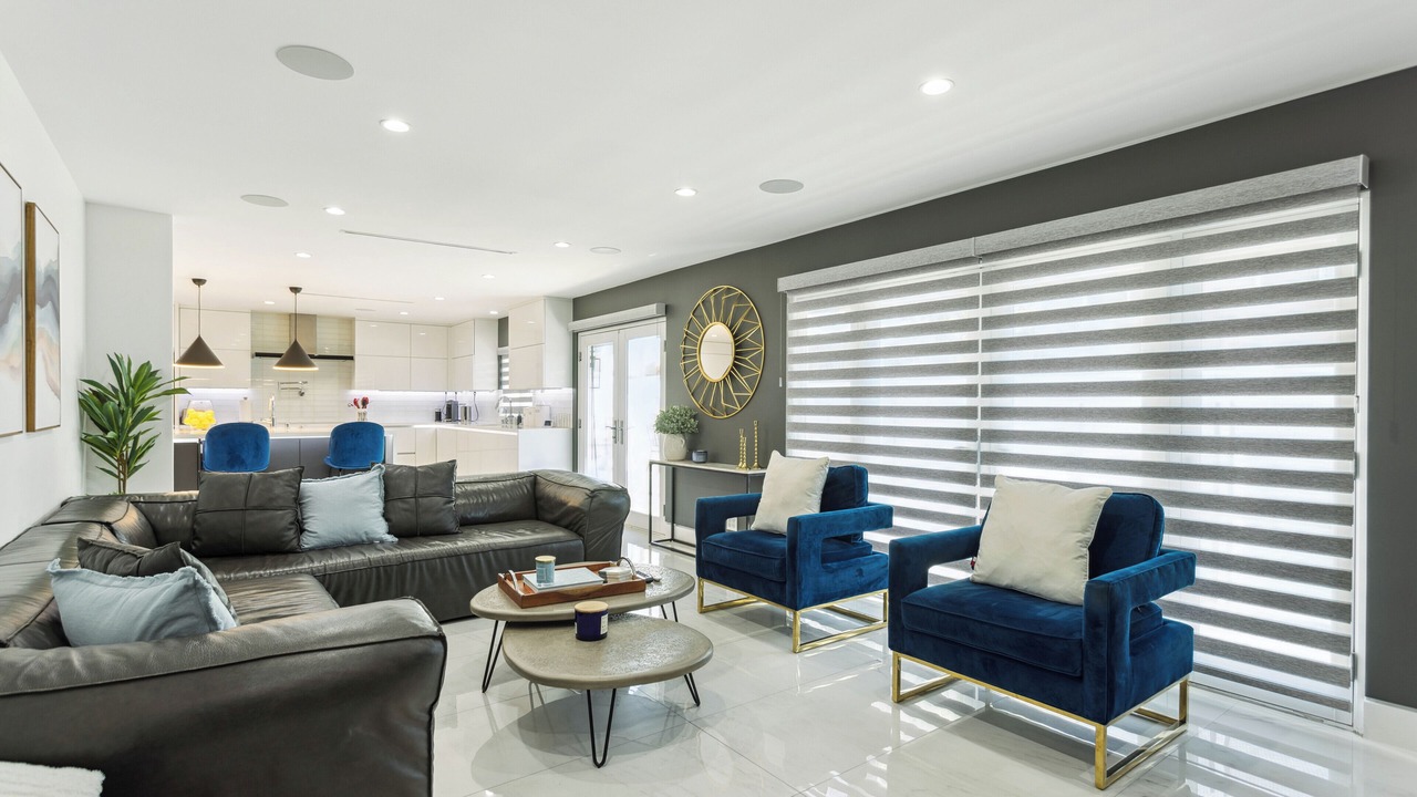Photo of Livingroom in Valley Village