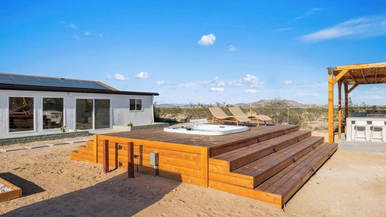 Photo of Patio Balcony in Joshua Tree