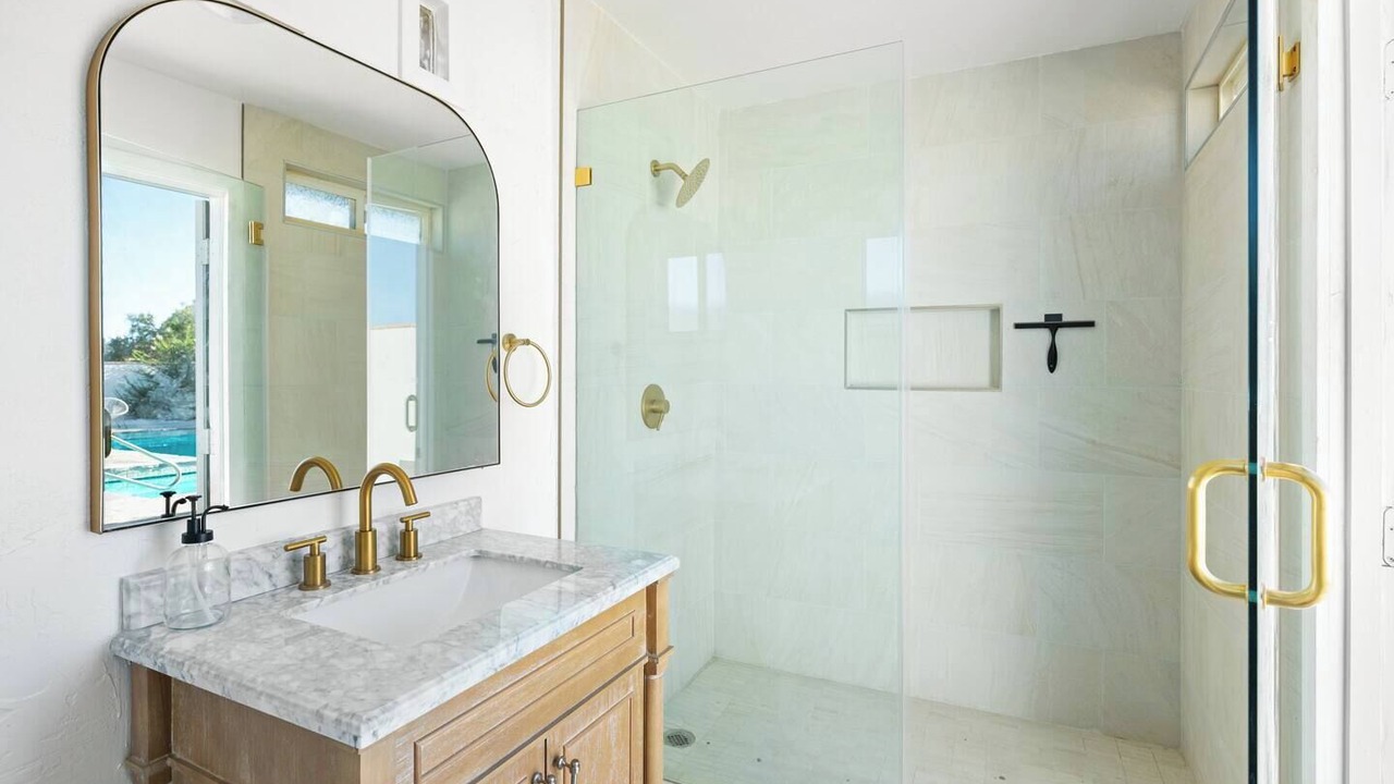 Photo of Bathroom in Joshua Tree