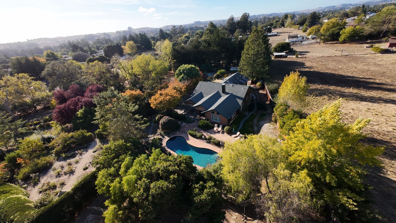 Photo of Outdoor in Petaluma