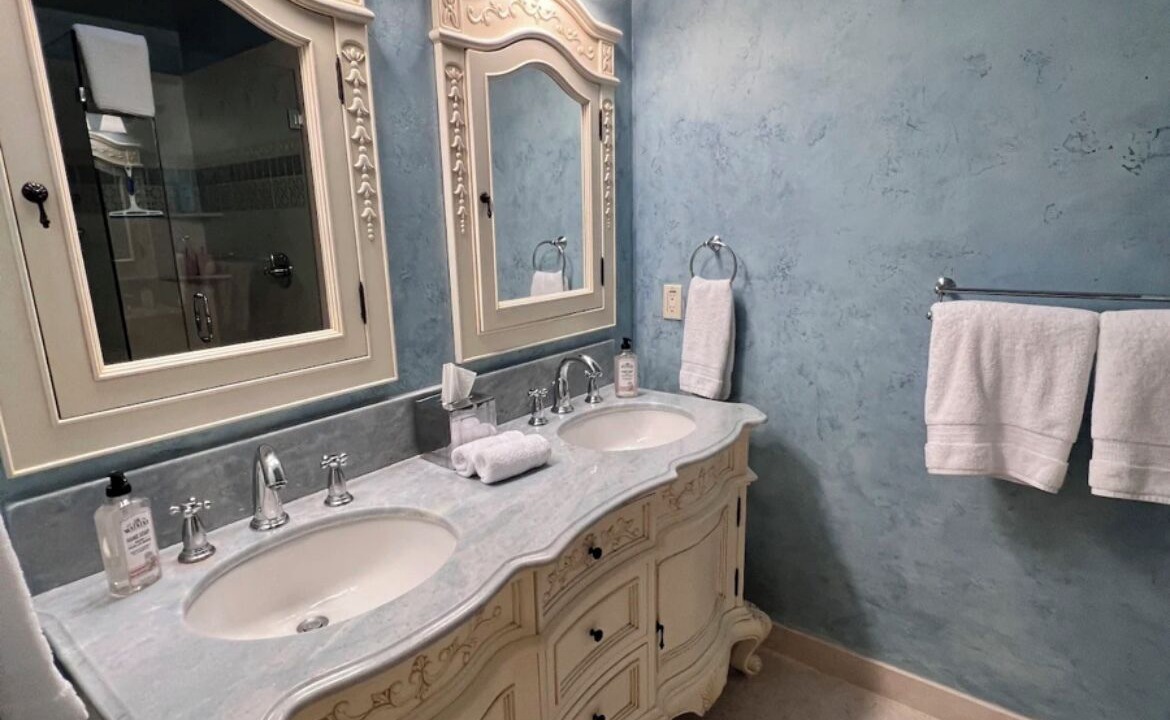 Photo of Bathroom in Petaluma