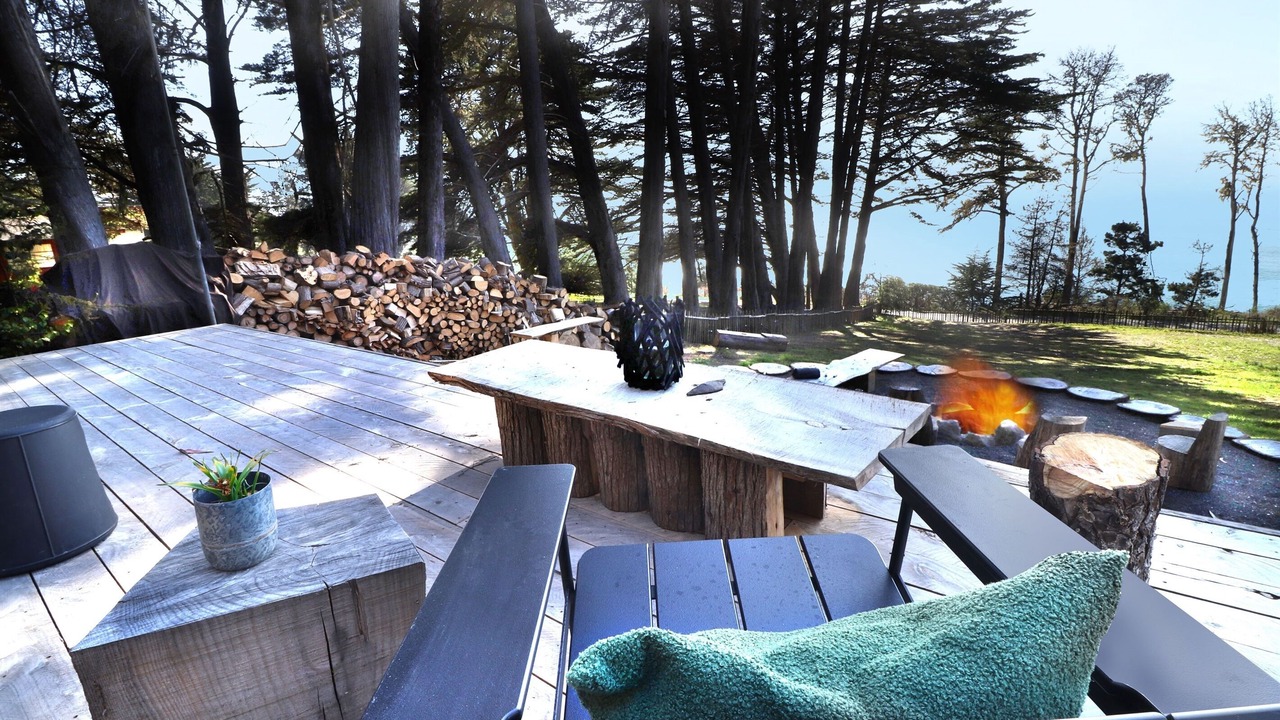 Photo of Patio Balcony in Timber Cove