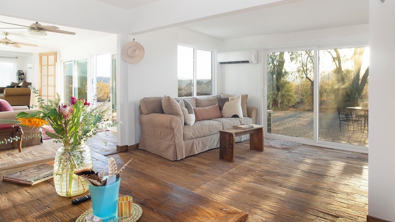 Photo of Livingroom in Morongo Valley