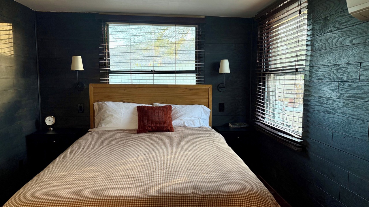 Photo of Bedroom in Twentynine Palms