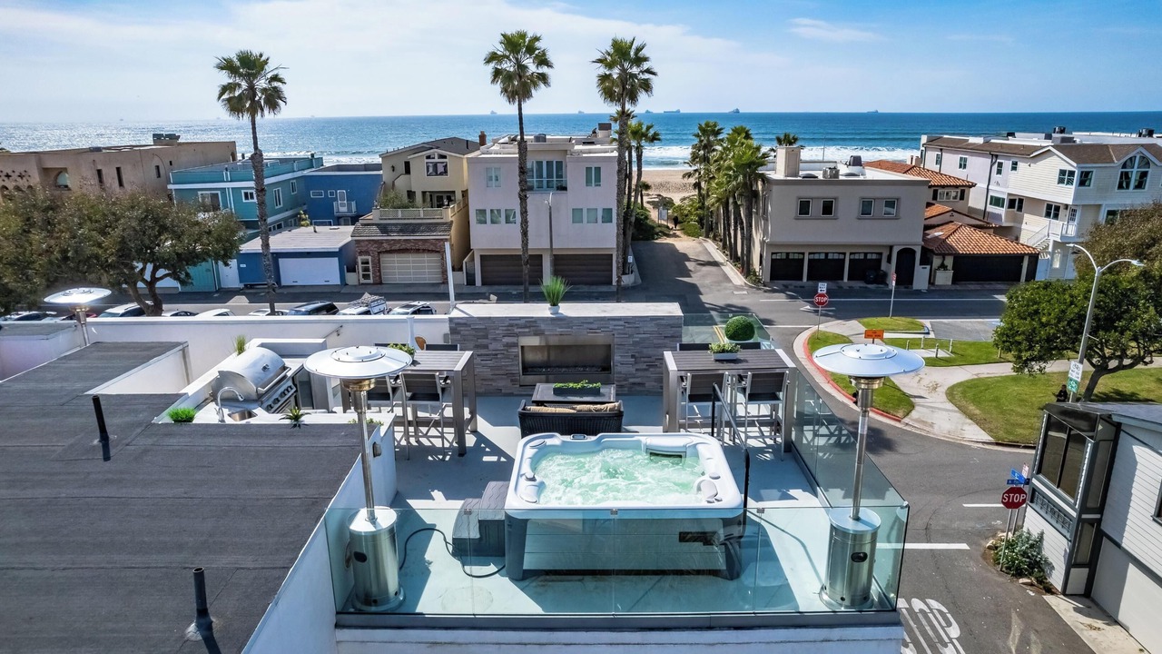 Photo of Patio Balcony in Sunset Beach