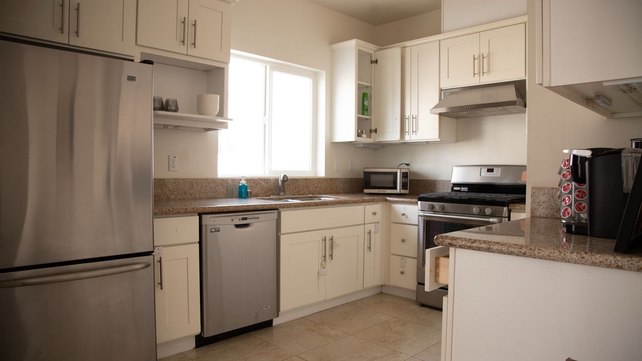Photo of Kitchen in Corona