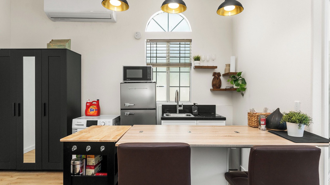 Photo of Kitchen in Orange